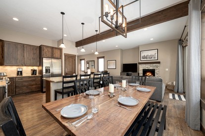 Stunning Vacation Rental with Hot Tub near Grand Park Recreation Center in Fraser, Colorado - Fraser, Colorado - glamping.directory