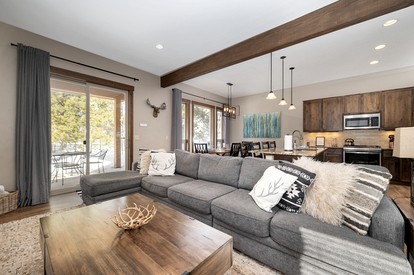 Stunning Vacation Rental with Hot Tub near Grand Park Recreation Center in Fraser, Colorado - Fraser, Colorado - glamping.directory