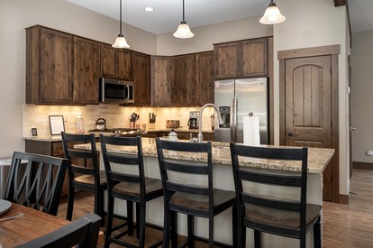 Stunning Vacation Rental with Hot Tub near Grand Park Recreation Center in Fraser, Colorado - Fraser, Colorado - glamping.directory
