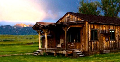 Romantic Cabin Getaway Along the Madison River in Ennis, Montana - Ennis, Montana - glamping.directory