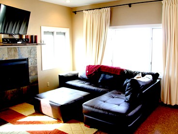 Romantic Cabin Getaway Along the Madison River in Ennis, Montana - Ennis, Montana - glamping.directory
