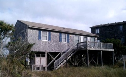Getaway Rental near the Beach in Frisco, North Carolina - glamping.directory