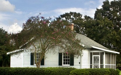 Idyllic Cottage Perfect for a Romantic Getaway near St. James, Louisiana - glamping.directory