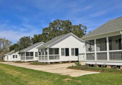 Idyllic Cottage Perfect for a Romantic Getaway near St. James, Louisiana - Vacherie, Louisiana - glamping.directory