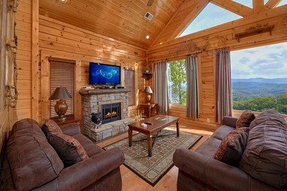 Incredible Great Smoky Mountains Cabin Rental for Romantic Getaways in Tennessee - Pigeon Forge, Tennessee - glamping.directory