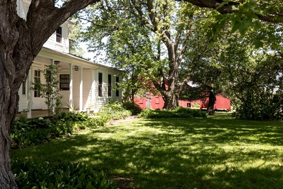 Secluded Cottage Rental with a Fireplace in Greenville, New York - Greenville, New York - glamping.directory
