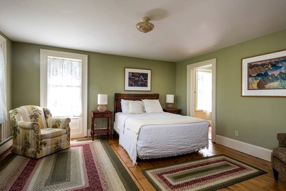 Secluded Cottage Rental with a Fireplace in Greenville, New York - Greenville, New York - glamping.directory