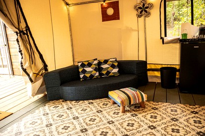 Comfortable Safari Tent Incredible to Reconnect with Nature in Brasstown, North Carolina - Brasstown, North Carolina - glamping.directory