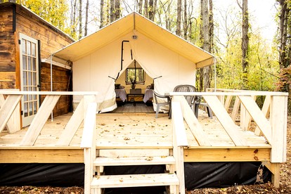 Comfortable Safari Tent Incredible to Reconnect with Nature in Brasstown, North Carolina - Brasstown, North Carolina - glamping.directory