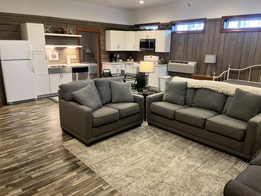 Cozy Studio Suite Rental for a Relaxing Escape in Ellwood, Pennsylvania - Ellwood, Pennsylvania - glamping.directory