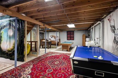 Awesome Wooden Cabin with Fire Pit in Great Cacapon, West Virginia - Great Cacapon, West Virginia - glamping.directory