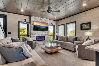 Brand-New Luxury Cabin with Indoor Heated Pool & Arcade, Near Dollywood in Sevierville, Tennessee - Sevierville, Tennessee - glamping.directory