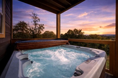 Spacious Mountain Cabin Retreat with Theater, Hot Tub & Fire Pit in Sevierville, Tennessee - Sevierville, Tennessee - glamping.directory