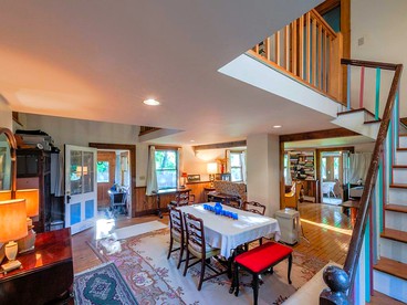 Gorgeous and Historical Cottage Rental near Mohawk Mountain, Connecticut - Sharon, Connecticut - glamping.directory