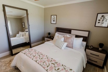 Spacious Retreat with Paradise Backyard | Private Group Getaway near Local Dining in Patterson, CA - Patterson, California - glamping.directory