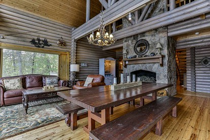 Lakefront Log Elegance: True Cabin with Hot Tub and Sauna Amidst Mountain Views - Gilmer County, Georgia - glamping.directory