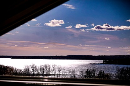Charming Waterview Cottage with Sunset Views & Private Deck Near Acadia National Park | Ellsworth, Maine - Ellsworth, Maine - glamping.directory