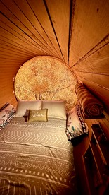 Amazing Unique Barrel Pod with Incredible Views for an Unforgettable Romantic Getaway near Lake Montezuma, Arizona - Lake Montezuma, Arizona - glamping.directory