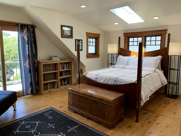 Charming Villa Ideal for Hiking in Pacific Grove, California -  Pacific Grove, California - glamping.directory