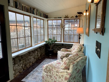 Charming Villa Ideal for Hiking in Pacific Grove, California -  Pacific Grove, California - glamping.directory