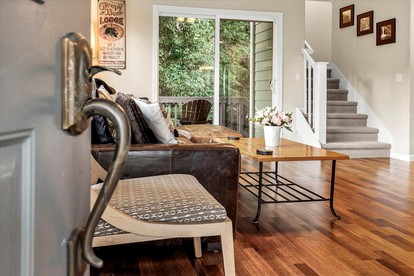 Guerneville Cabin with Hot Tub and Forest Views near Sonoma Wine Country - Guerneville, California - glamping.directory