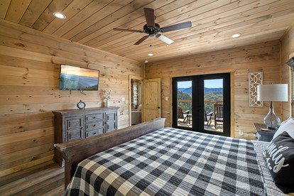 Unwind in this Luxury Glamping Cabin in Sevierville, Tennessee - Sevierville, Tennessee - glamping.directory