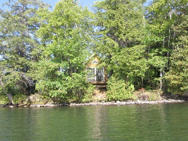 Little Diamond Island - on Private Island - West Gardiner, Maine - glamping.directory