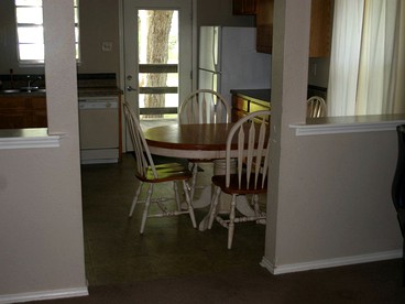 Spacious 10-Person Cabin Rental on Lake Dunlap near Austin, Texas - New Braunfels, Texas - glamping.directory