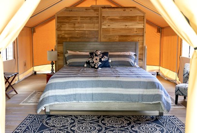 Beautiful Tent Ideal for Luxury Camping in Vermont - Springfield, Vermont - glamping.directory