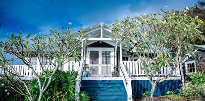Luxury Cottage Rental with Lava Rock Swimming Pool on Kohala Coast, Hawaii - glamping.directory