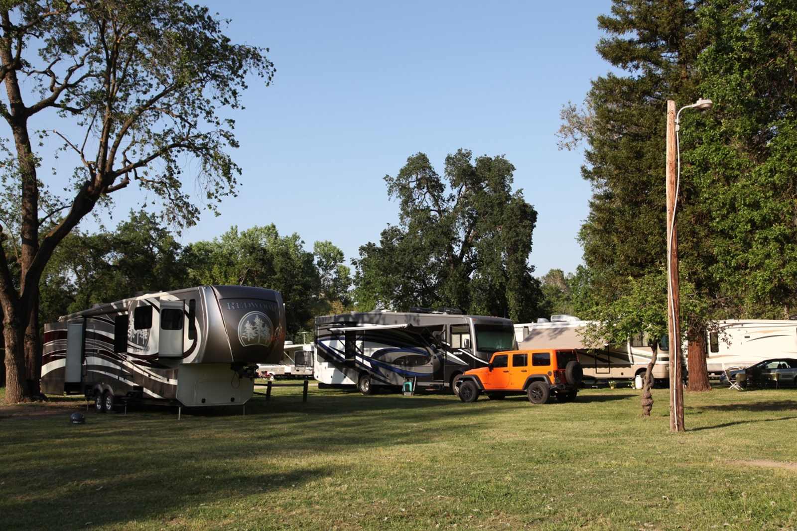 Riverbend RV Park - Sanger, California - glamping.directory