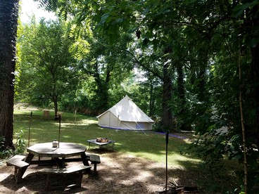 Riverfront Tent Rental for Luxury Camping near Eureka Springs - Eureka Springs, Arkansas - glamping.directory