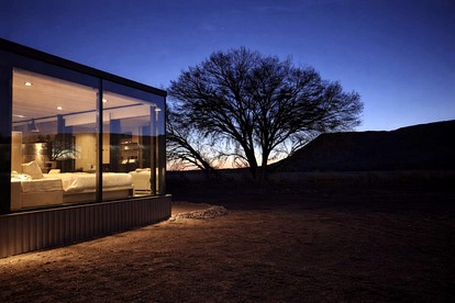 Contemporary Mirror Cabin Escape with Stargazing & Desert Views near Capitol Reef, Torrey Utah - Torrey, Utah - glamping.directory