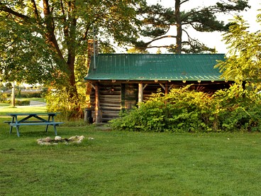 Rustic Cabin Overlooking the Beautiful Seneca Lake in New York - glamping.directory