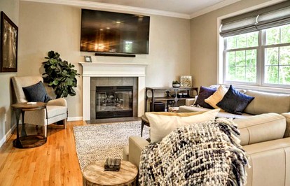 Charming Cottage Rental near Sterling Forest State Park in New York - Monroe, New York - glamping.directory