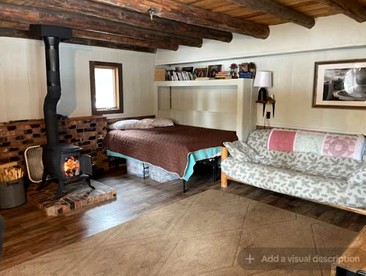 Peaceful Cabin Escape Surrounded by Nature in Frenchtown, Montana - Frenchtown, Montana - glamping.directory