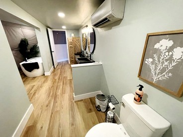 Lofted Family Dome with Equipped Deck in Kentucky - Cadiz, Kentucky - glamping.directory