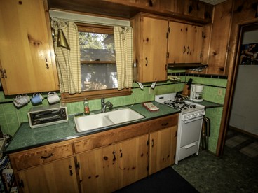 Mountain Air Cabin in Big Bear Lake, CA - Big Bear Lake, California - glamping.directory