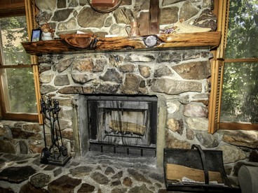 Mountain Air Cabin in Big Bear Lake, CA - Big Bear Lake, California - glamping.directory