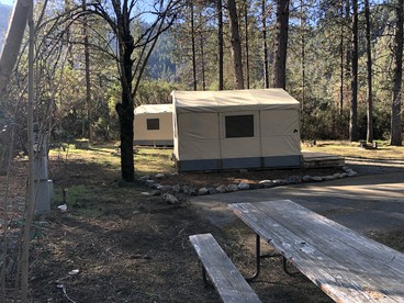 Family-Friendly Tented Cabin for a Charming Glamping Getaway by Trinity River in Big Bar, California - Big Bar, California - glamping.directory