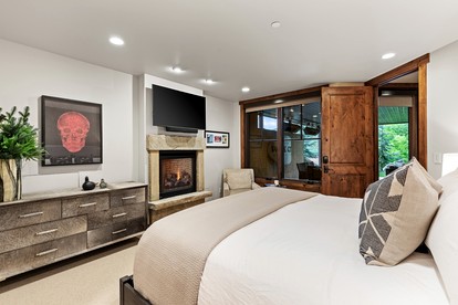 Breathtaking Cottage with Barbecue and Fireplace in Park City, Utah - Park City, Utah - glamping.directory