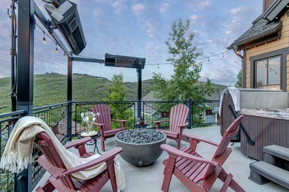 Breathtaking Cottage with Barbecue and Fireplace in Park City, Utah - Park City, Utah - glamping.directory
