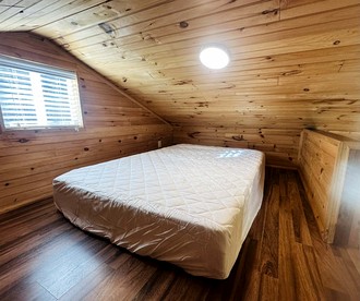 Cozy Modern Cabin with Stunning Mountain Views near Spruce Pine, North Carolina - Newland, North Carolina - glamping.directory