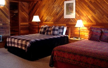 Rustic Room for a Secluded Winter Getaway by Mount Hood, Oregon - Mt. Hood, Oregon - glamping.directory