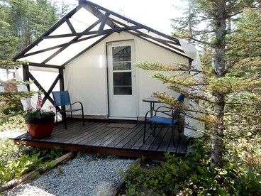 Gorgeous Safari Tent for a Glamping Getaway near Seattle, Washington - glamping.directory