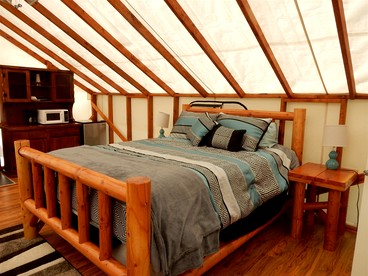 Gorgeous Safari Tent for a Glamping Getaway near Seattle, Washington - Belfair, Washington - glamping.directory