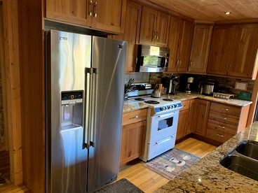 Secluded Waterfront Cabin Rental on Lake Superior near Red Cliff, Wisconsin - Bayfield, Wisconsin - glamping.directory