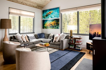 Stylish Ski Cabin Retreat with Hot Tub near Yellowstone in Big Sky, Montana - Big Sky, Montana - glamping.directory