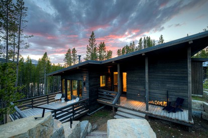 Stylish Ski Cabin Retreat with Hot Tub near Yellowstone in Big Sky, Montana - Big Sky, Montana - glamping.directory