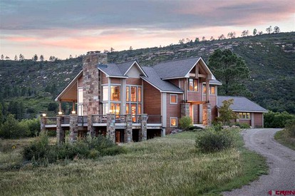 Spacious and Comfortable Cabin Rental in the San Juan Forest for a Family Getaway in Colorado - glamping.directory